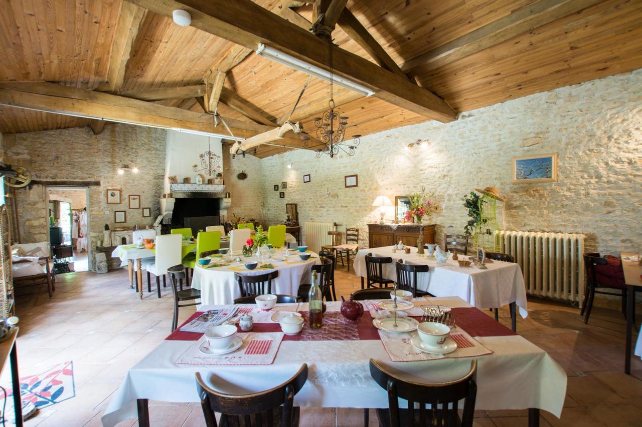 A L'Antan - La Ferme D'Octave Saint-Hilaire-de-Villefranche Exterior foto