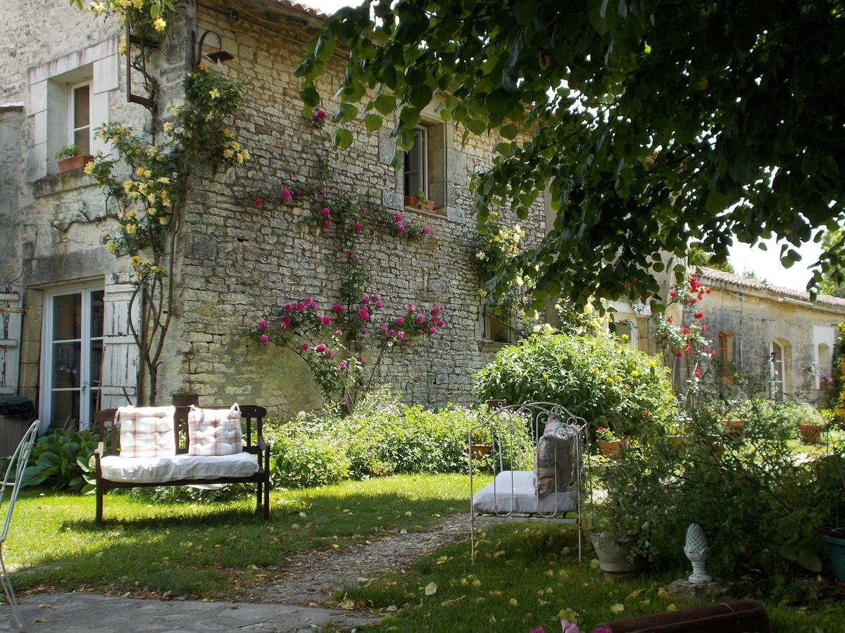 A L'Antan - La Ferme D'Octave Saint-Hilaire-de-Villefranche Exterior foto
